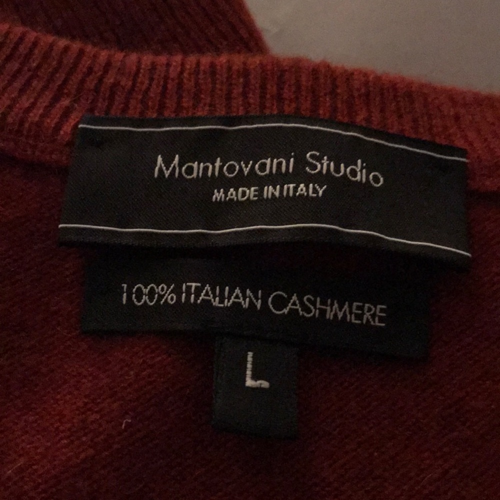 Italian Cashmere Men’s V Neck Sweater